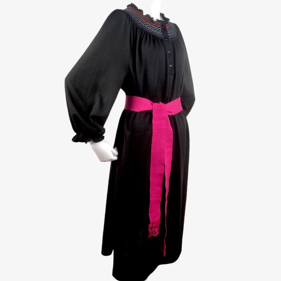 Vintage 1970s 80s Black Mexican Folk Dress Rainbow Smocking Cotton Gauze BOHO Br - Picture 7 of 16